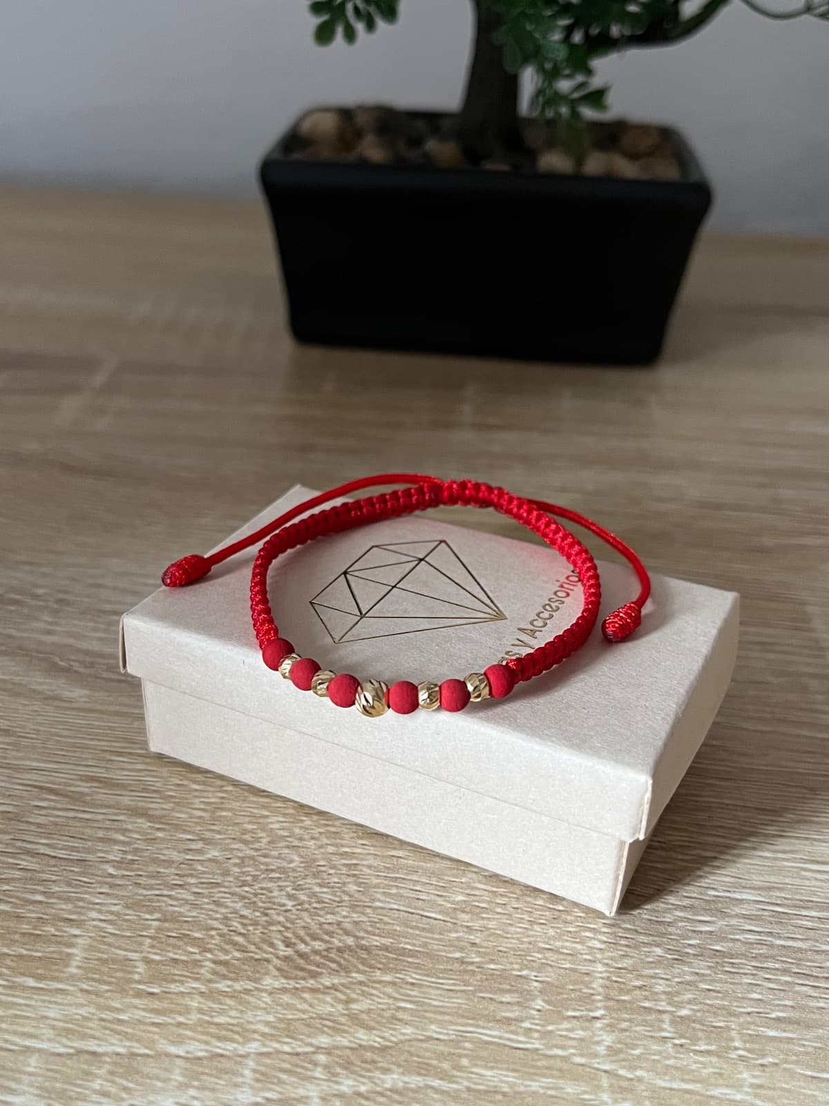 Pulsera tejida casual